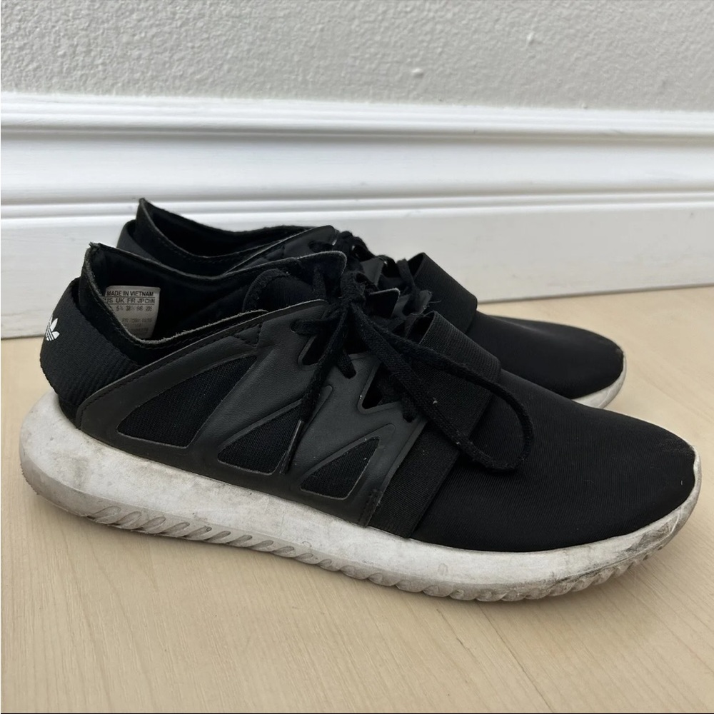 Adidas Tubular Viral Womens Size 7 Running Shoes Black White Athletic Sneakers